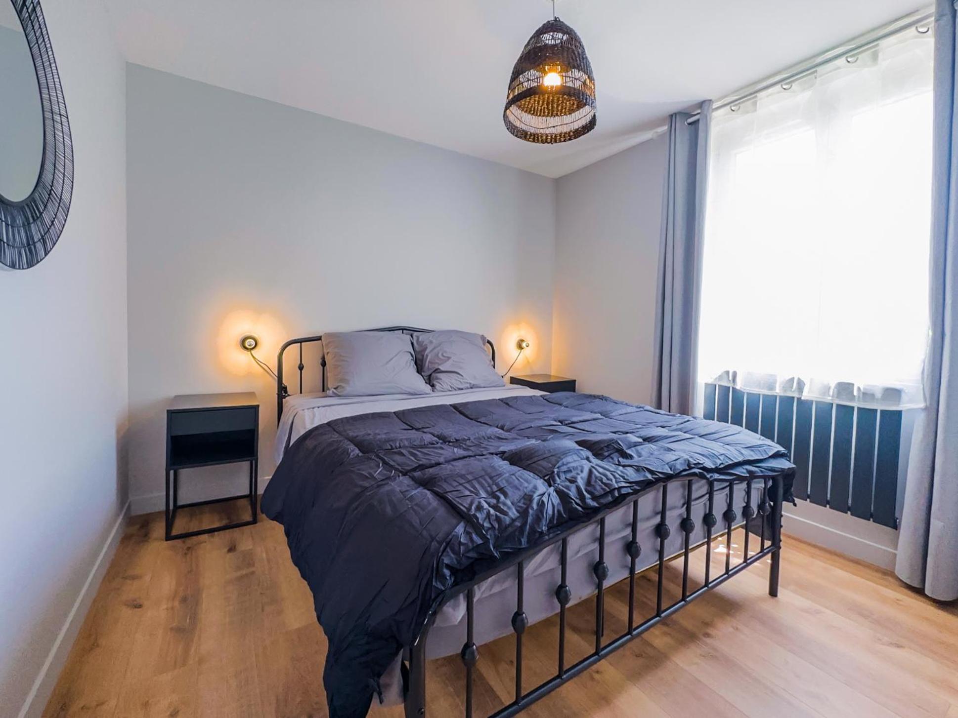 Serenity Suite Vénissieux Exteriör bild