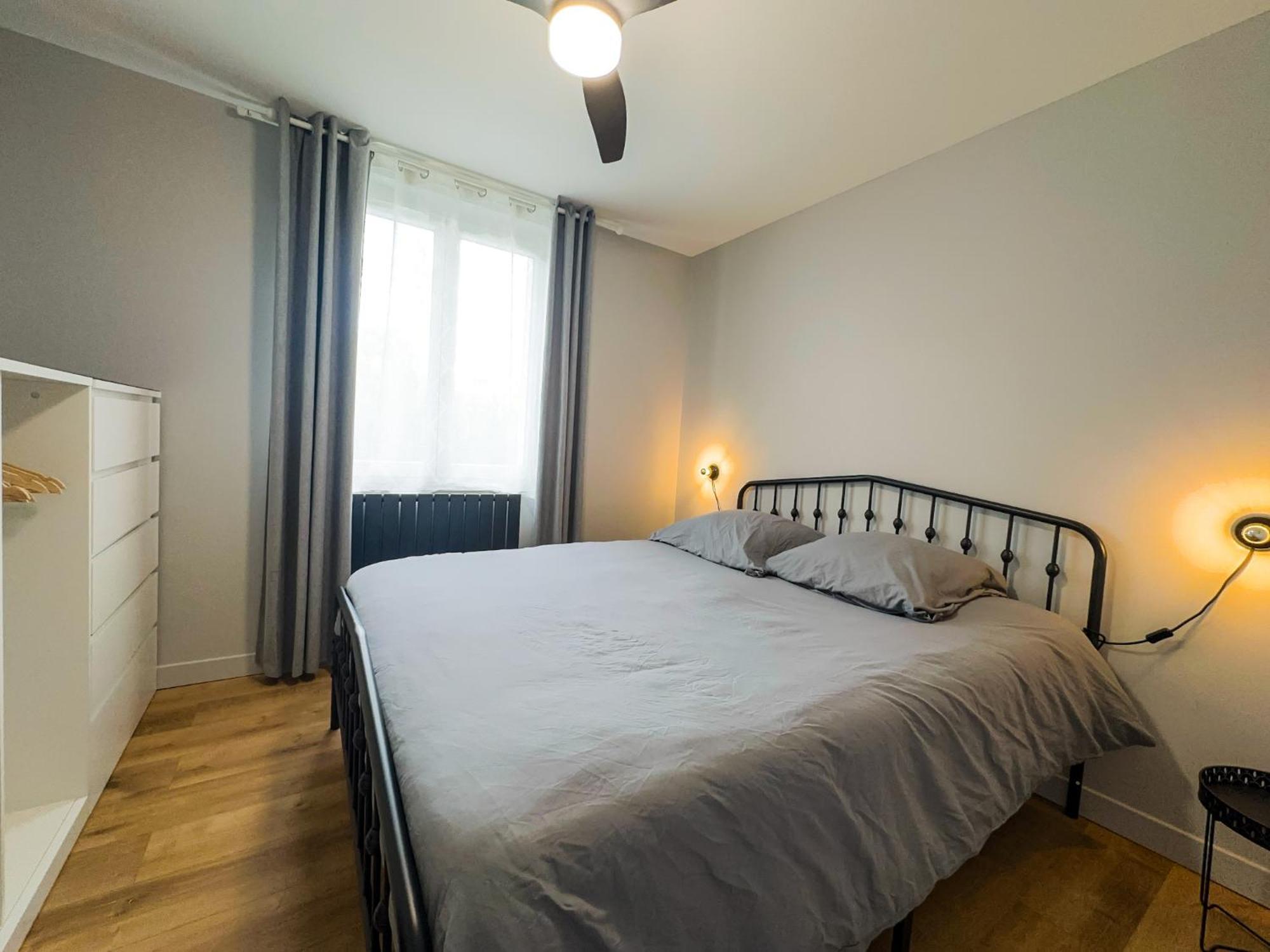 Serenity Suite Vénissieux Exteriör bild